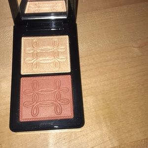 MAC Nutcracker Sweet compact